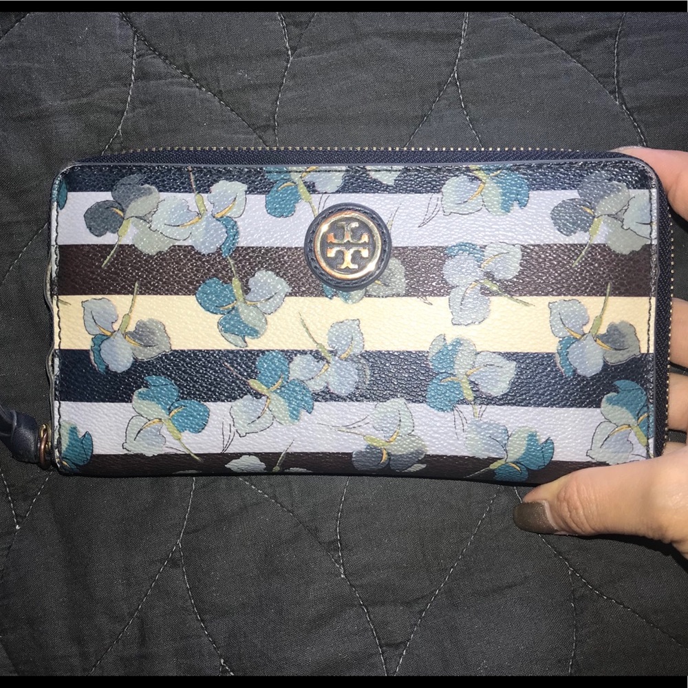 Tory Burch Wallet